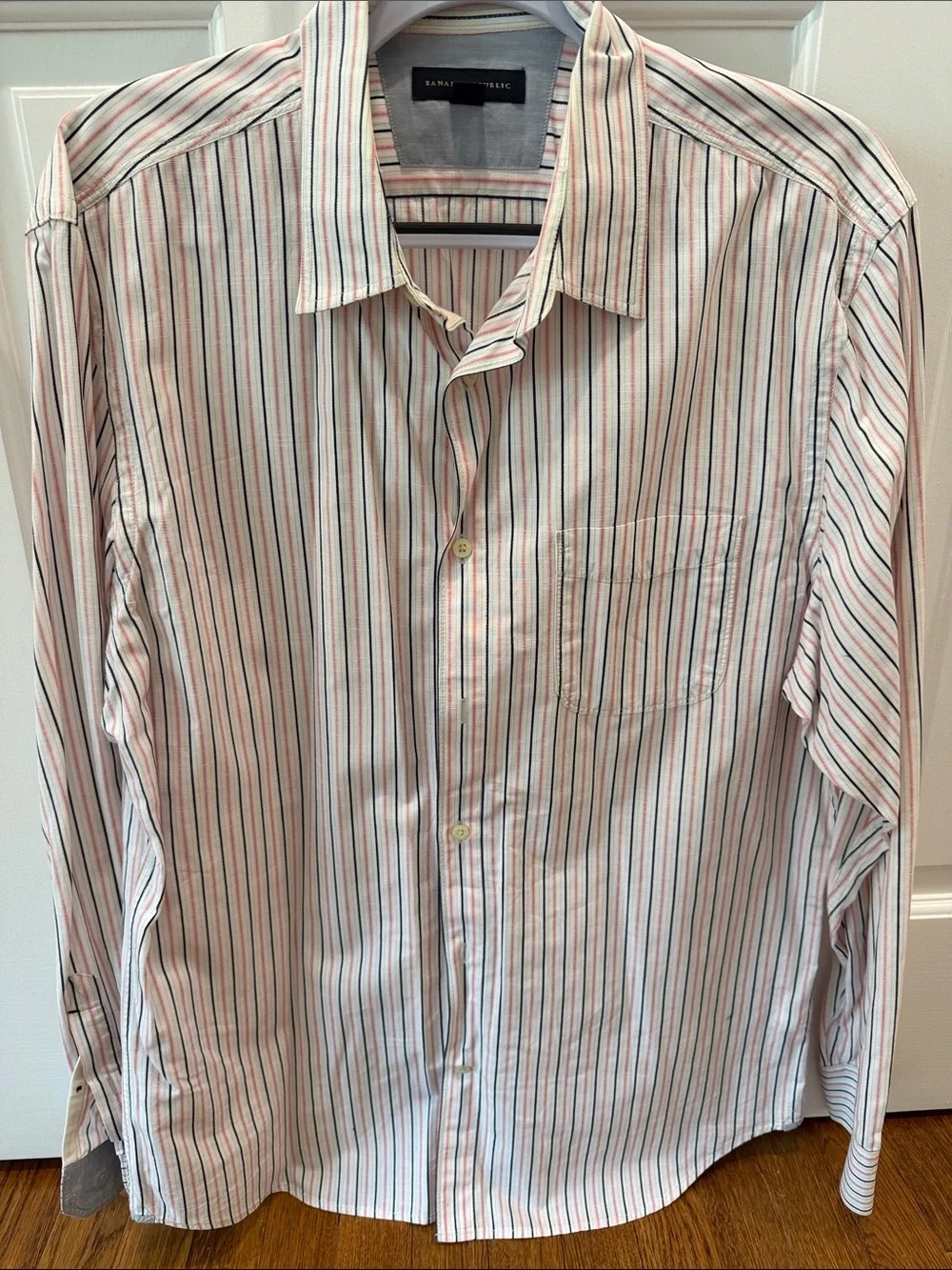 Banana Republic Men’s White Shirt with Pink and Blue Stripes